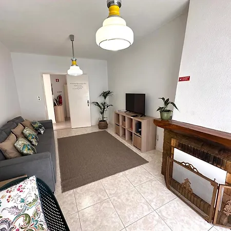 Apartment Wave House
