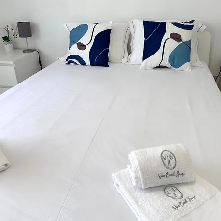 Apartment Wave House